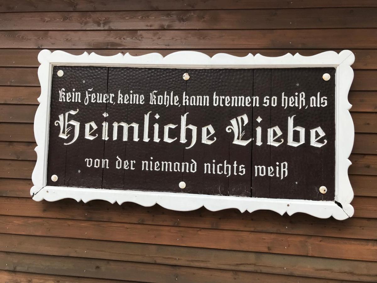 Pension Heimliche Liebe Essen Exterior photo
